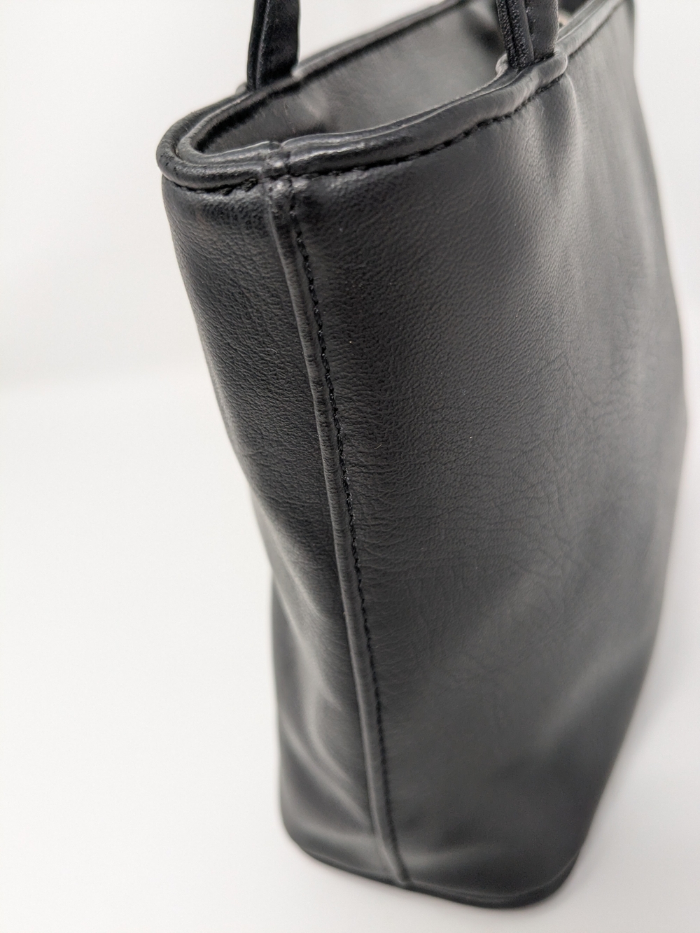 Esprit Black Smooth Leather Small Satchel Bag - Picture 5 of 15